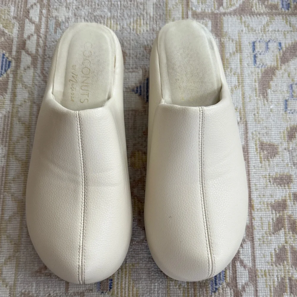Anthropologie MATISSE Coconuts By Bubble Clogs In White Size 9 - Picture 2 of 8